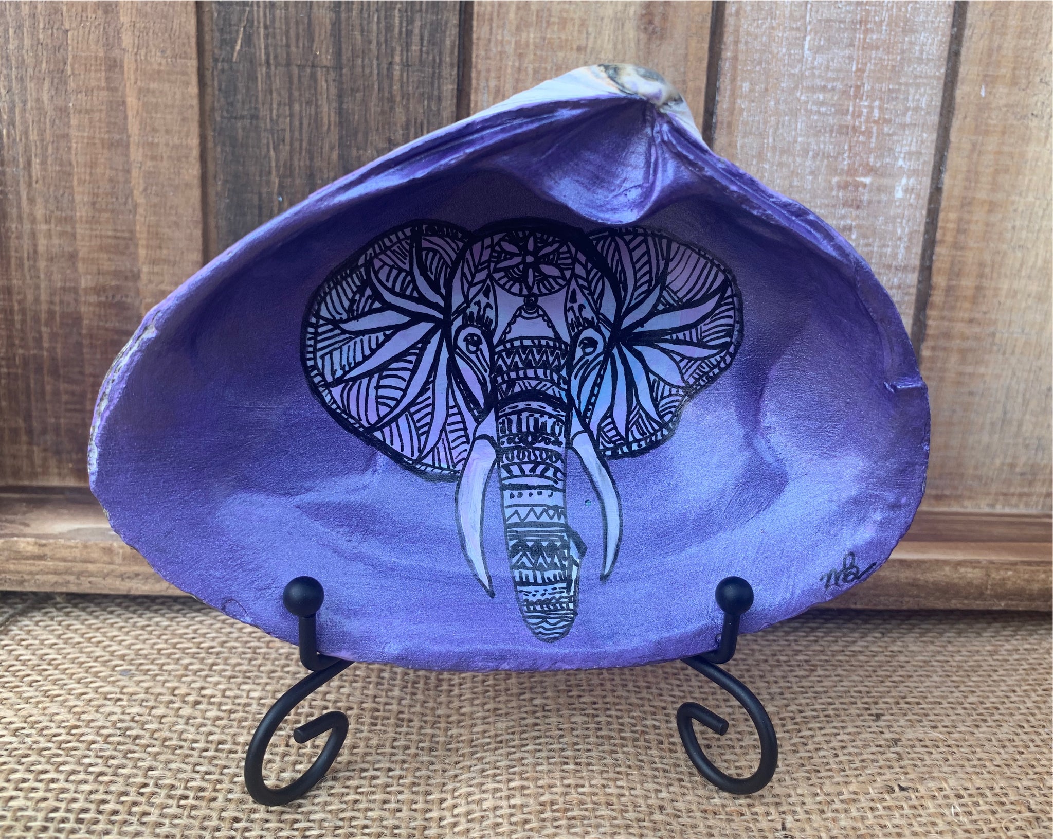 Purple elephant design